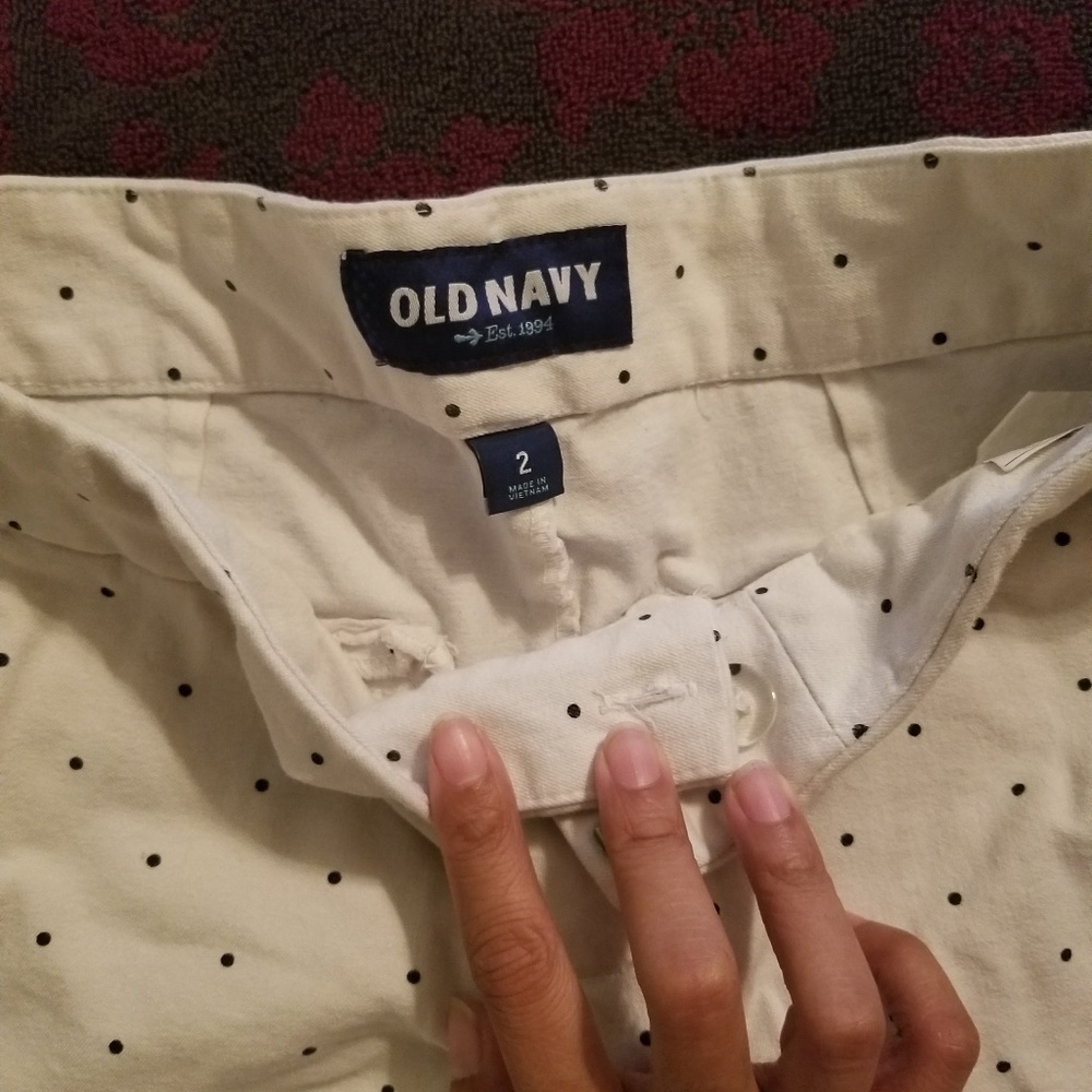 Shorts - Picture 3 of 3